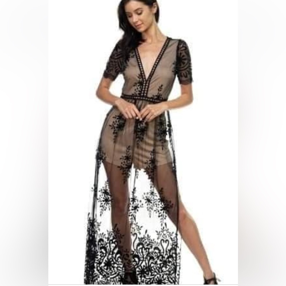 🔥NWT Blashe’, Black Velvet-Lace Mesh Over Nude, Flirty & Fabulous, Size Large